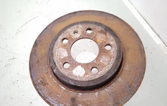 Audi A4 S4 B7 8E 8H Rear brake disc