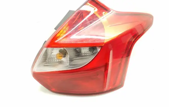Ford Focus Rear/tail lights BM5113404A