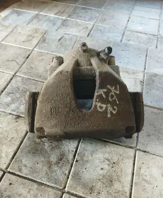 Opel Zafira A Front brake caliper