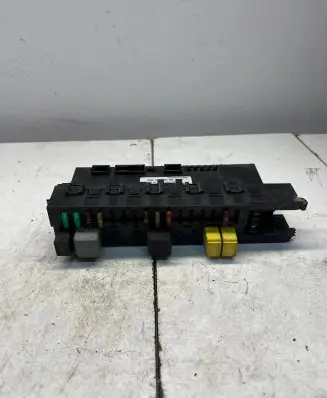 Mercedes-Benz C W203 Comfort/convenience module 2035452401 5DK00848641
