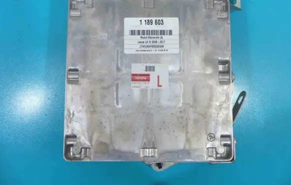 Lexus LS 460 - 600H Central body control module 86463-50020 IMPRK1189603