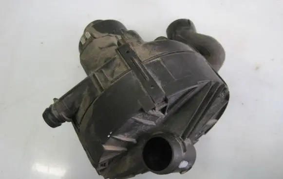 Mercedes-Benz E A207 Secondary air pump A0001405185