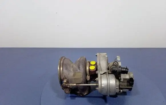 Porsche Panamera (970) Turbo system vacuum part 0P2145704B