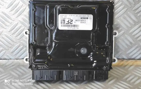 Dacia Dokker Engine control unit/module 237104328S