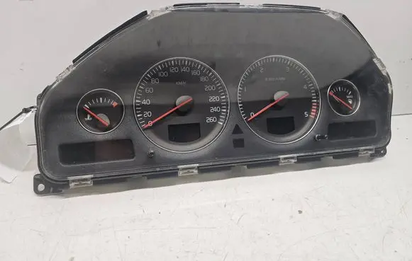 Volvo S60 Speedometer (instrument cluster) 30682277