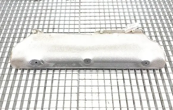 BMW 5 G30 G31 G38 Exhaust heat shield 7340836
