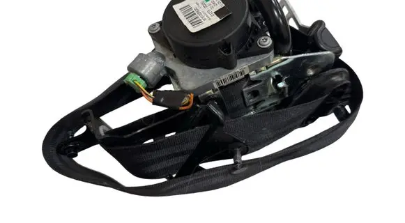 Volvo S60 Front seatbelt 39800482 616011100 15062011