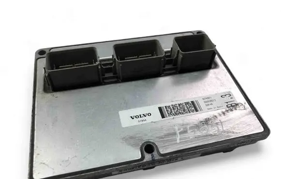Volvo V50 Engine control unit/module 30743371