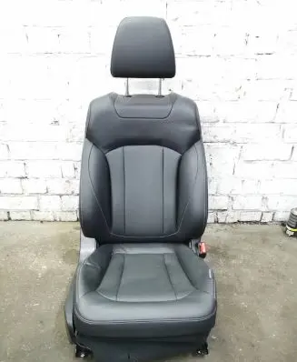 Subaru Impreza V Front passenger seat 