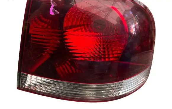 Volkswagen Touareg I Rear tail light reflector 28258002