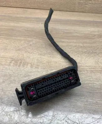 Volkswagen Transporter - Caravelle T4 Plug wire VWPLUG
