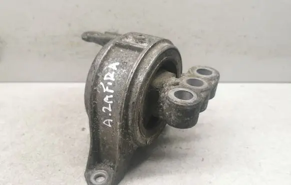 Opel Zafira A Engine mount bracket 24427298