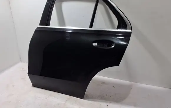 Mercedes-Benz GLE W167 Rear door A1677308111