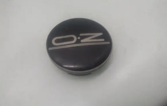 BMW 3 E46 Non-original wheel cap 