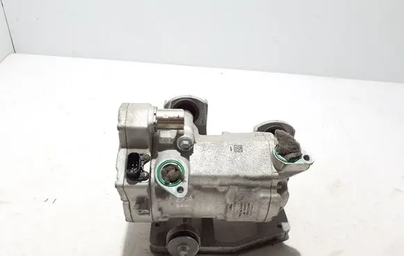 Volvo EX30 Air conditioning (A/C) compressor (pump) 80002227