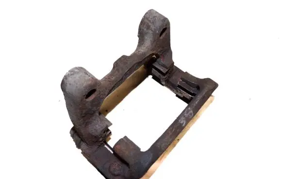Volkswagen PASSAT B6 Brake caliper pad carrier rear 