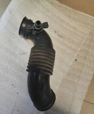 Volvo S70 V70 V70 XC Air intake hose/pipe 9183897