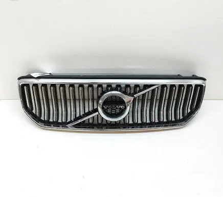 Volvo XC40 Front grill 31457344 31457347