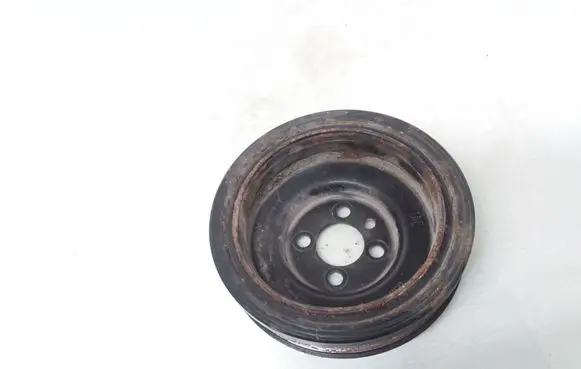 Volkswagen PASSAT B7 Crankshaft pulley 038105243M