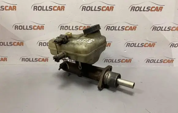 Mercedes-Benz Sprinter W901 W902 W903 W904 Master brake cylinder A0024312702 A0004315501