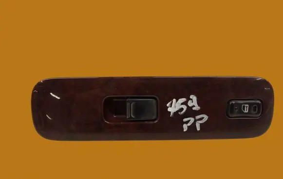 Suzuki Grand Vitara I Quarter vent window switch 