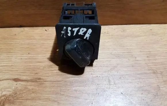Opel Tigra A Light switch 90481764
