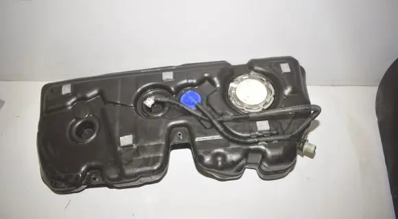 BMW 2 F46 Fuel tank 7300382 7453428 16117453428