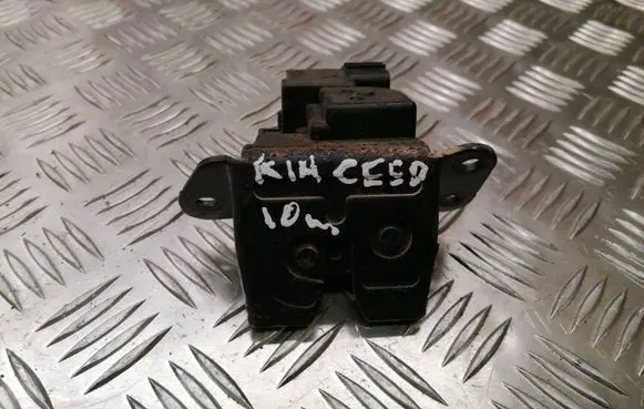 KIA Ceed Tailgate/trunk/boot lock/catch/latch