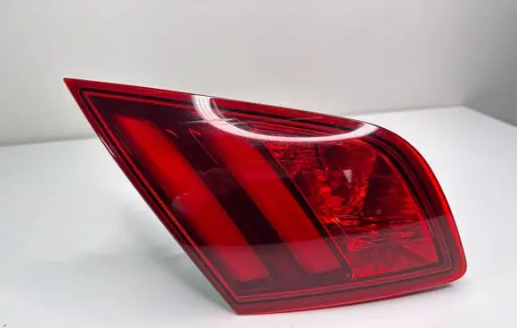 Peugeot 308 Tailgate rear/tail lights 9677818380 81260101