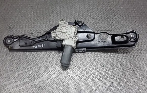 Mercedes-Benz E W211 Rear door window regulator with motor A2117300246