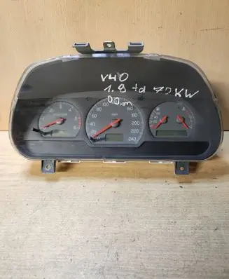 Volvo S40, V40 Speedometer (instrument cluster) SW30827708 30357571 99W25D3