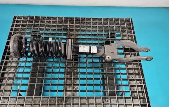 BMW 5 G30 G31 G38 Front shock absorber/damper IMPRK1551844