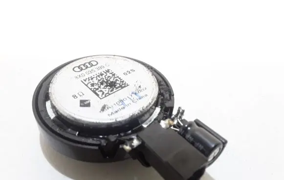 Audi Q3 8U Panel speaker 8X0035399