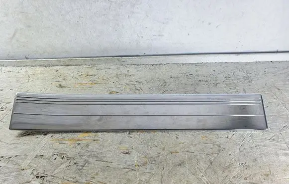 Mercedes-Benz CLS C219 Rear sill trim cover A2196800335