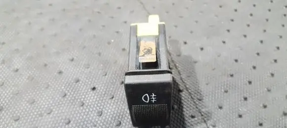 Fog light switch