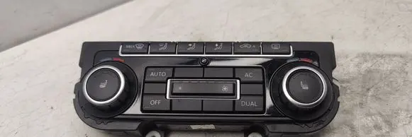 Volkswagen Golf VI Climate control unit 5K0907044BT 5HB00974641
