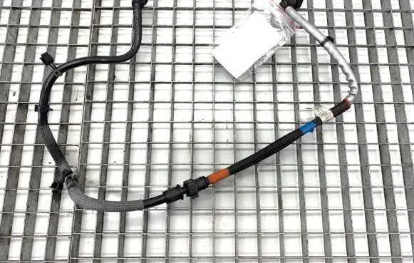 Jaguar E-Pace Fuel line/pipe/hose G4D39T518BD