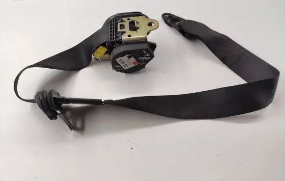 Audi A8 S8 D3 4E Front seatbelt