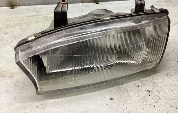 Subaru Legacy Headlight/headlamp 10020580