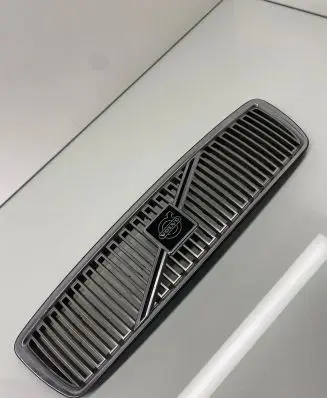 Volvo V70 Front grill 9151669 50091