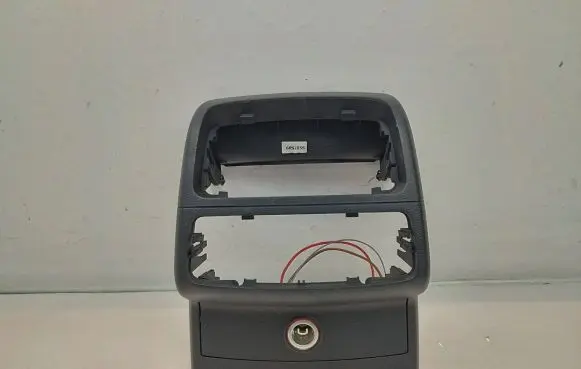 Other center console (tunnel) element