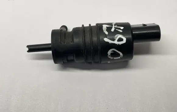 Ford Mustang VI Windscreen/windshield washer pump 8S4317664AA