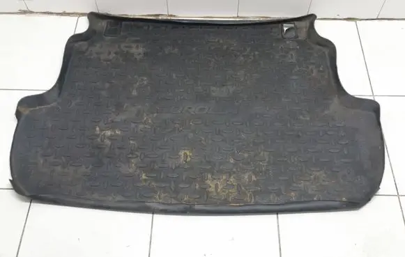 Toyota Corolla Verso E121 Rubber trunk/boot mat liner PZ434E9301