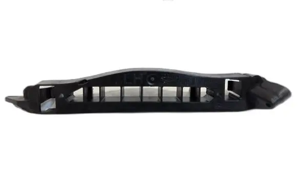 Opel Corsa E Front bumper mounting bracket 39014302