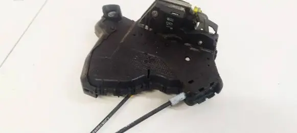 Toyota Highlander XU40 Front door lock