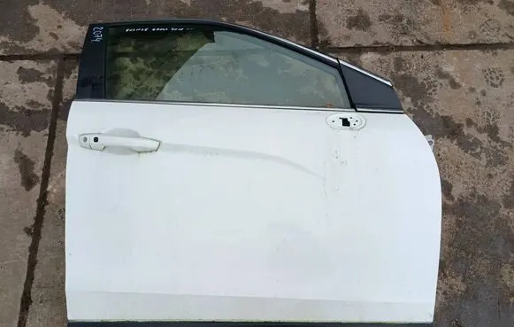Mitsubishi Eclipse Cross Front door 