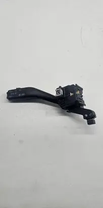 Volkswagen Touran I Indicator stalk 1K0953513A 01103501