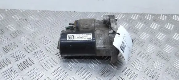 Peugeot 308 Starter motor 9674077280