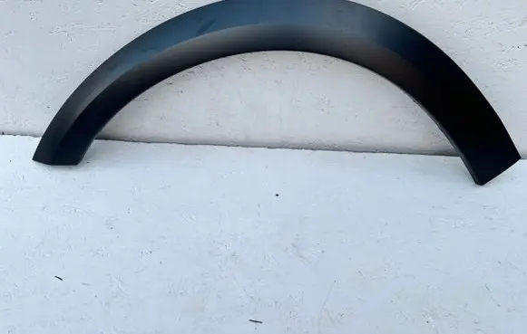 Volvo V90 Cross Country Front arch trim 31386152