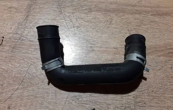Ford Focus Air intake hose/pipe 4M5Q6K666AC